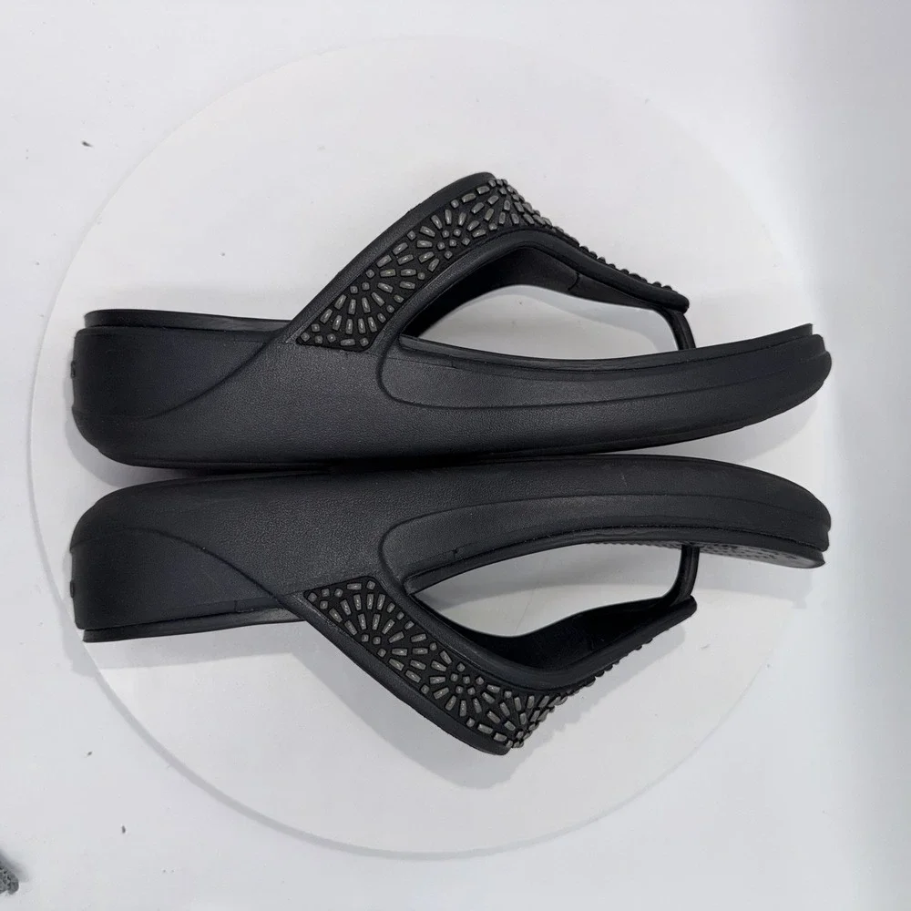 Crocs Monterey Diamante Wedge Flip Flops Black Women's Size 8 Boho Comfort